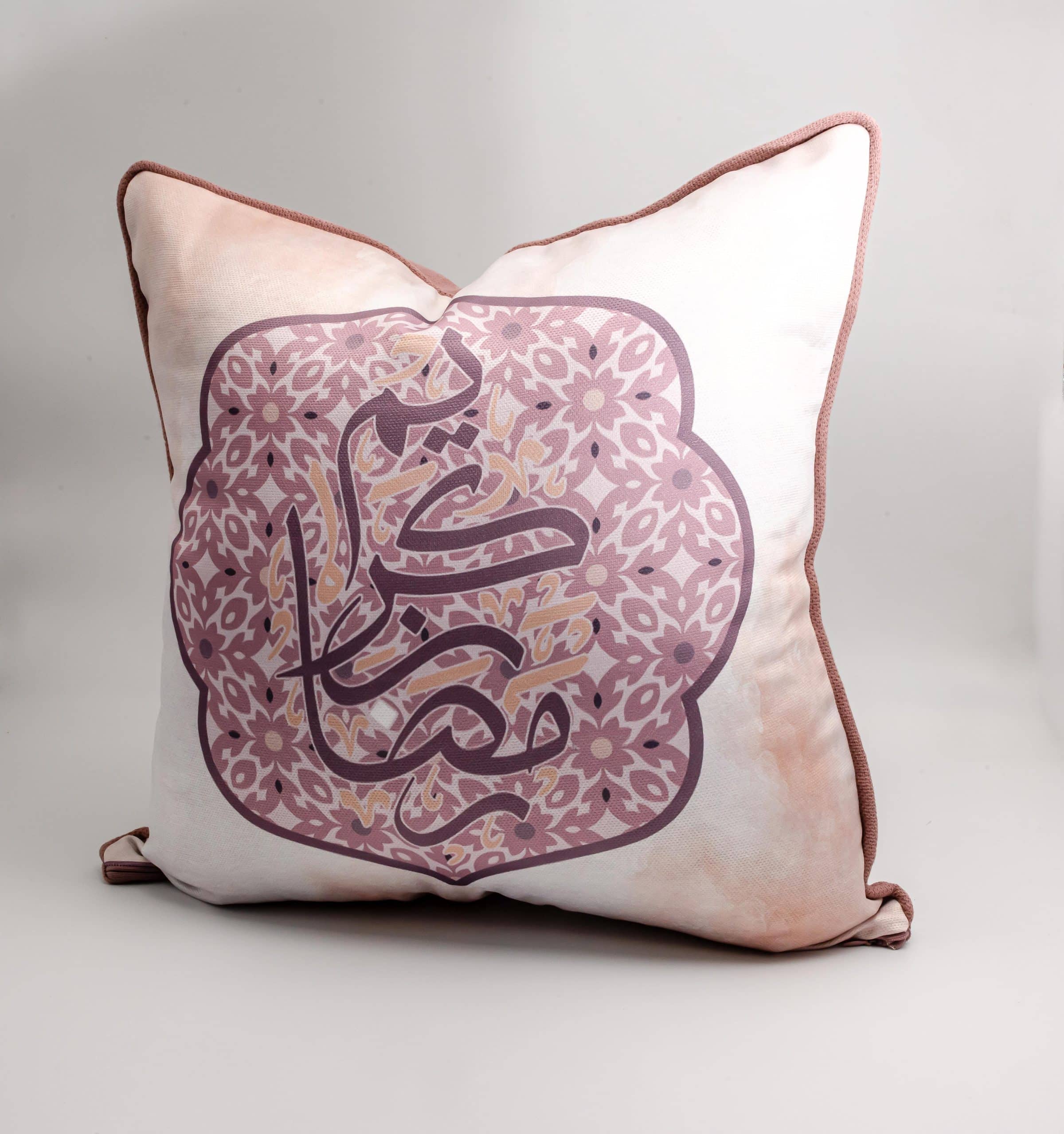 Ramadan Decorative Cushions with Floral Patterns – "روبا" Collection 8 Floral Ramadan decorative cushions with tassels from the 'روبا' collection.