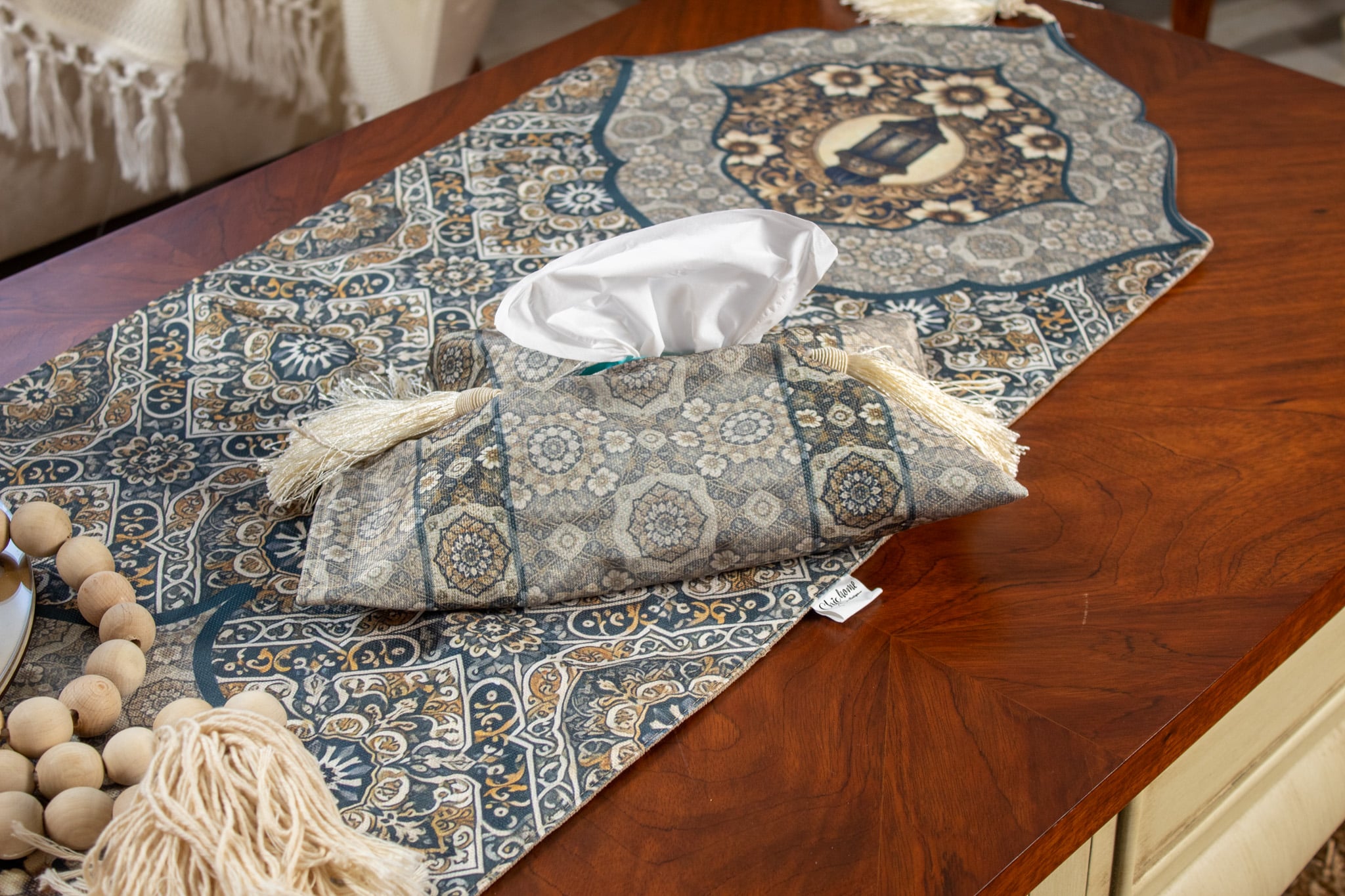 Ramadan Decorative Tissue Box Cover – "HOSN" Collection 4 Tissue box cover with Arabic royal-inspired patterns from the 'HOSN' collection for Ramadan decor.