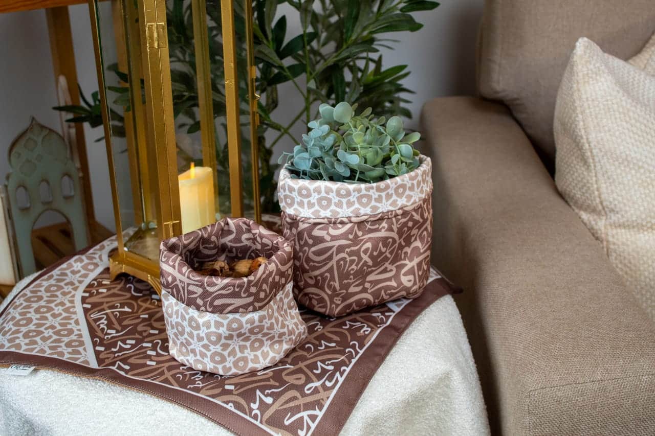 Ramadan Fabric Storage Box Set with Arabic Calligraphy – "أثر" Collection (Mocha Edition) 4 Storage box set with Arabic calligraphy from the 'أثر' collection in mocha tones.