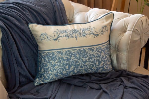 Zelal Decorative Cushions with Elegant Blue Patterns