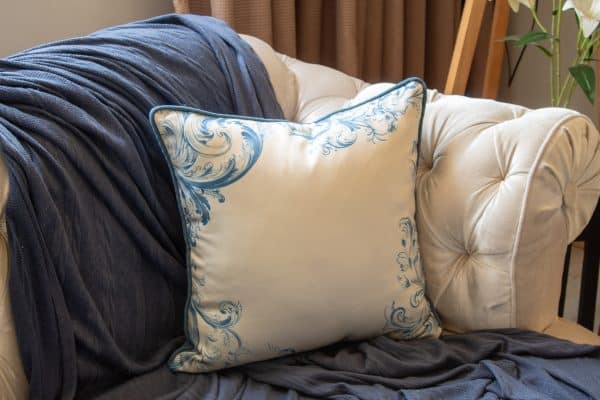 Zelal Decorative Cushions with Elegant Blue Patterns