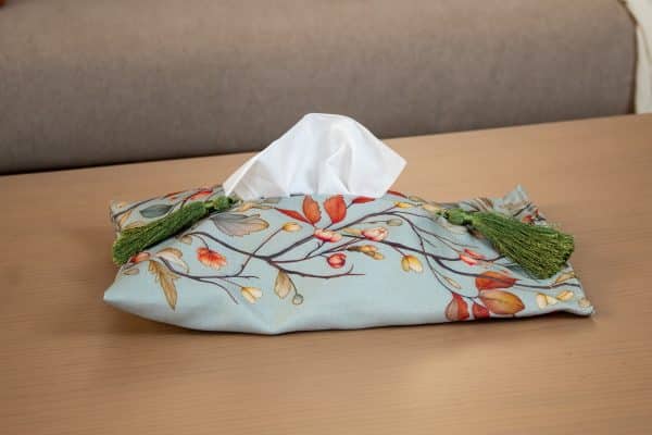 Ghoson Tissue Box Cover with Delicate Floral Design