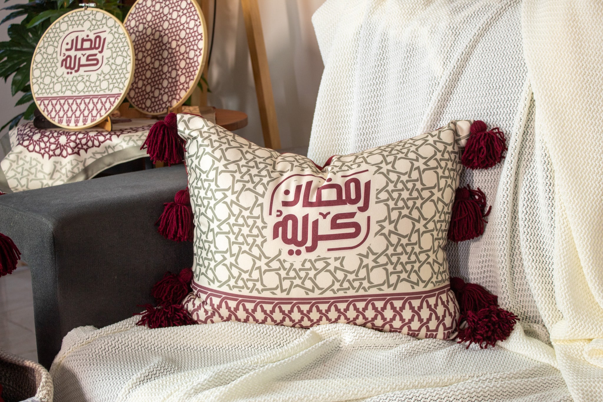 Ramadan Decorative Cushions with Elegant Minaret Motifs – "مآذن" Collection 10 ماذن 08