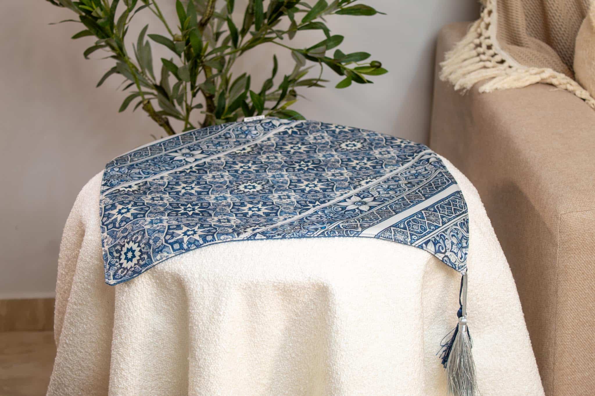 Ramadan Side Table Cover with Geometric Patterns – "زهرا" Collection 4 Side table cover with bold geometric patterns from the 'زهرا' collection.