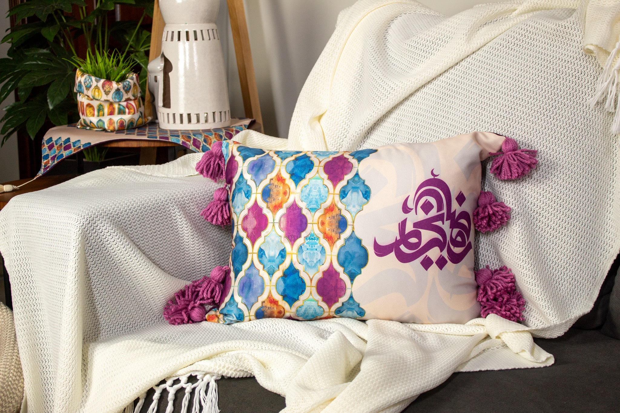 Ramadan Decorative Cushions with Vibrant Abstract Patterns – "طيف" Collection 8 طيف 33