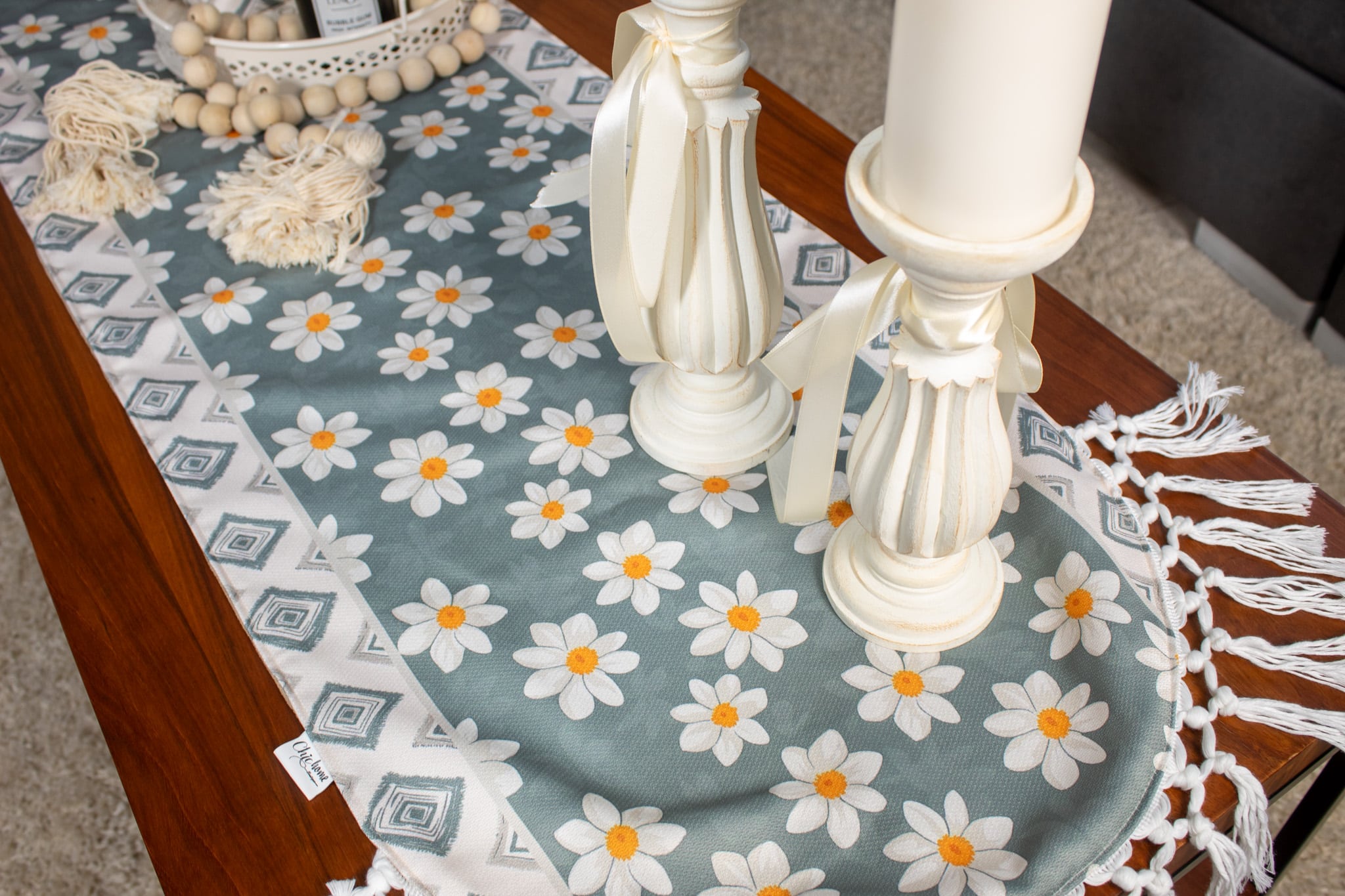 Double-Sided Table Runner with Floral and Geometric Patterns – “ربيع” Collection 6 Table runner with floral and geometric designs from the ‘ربيع’ collection.