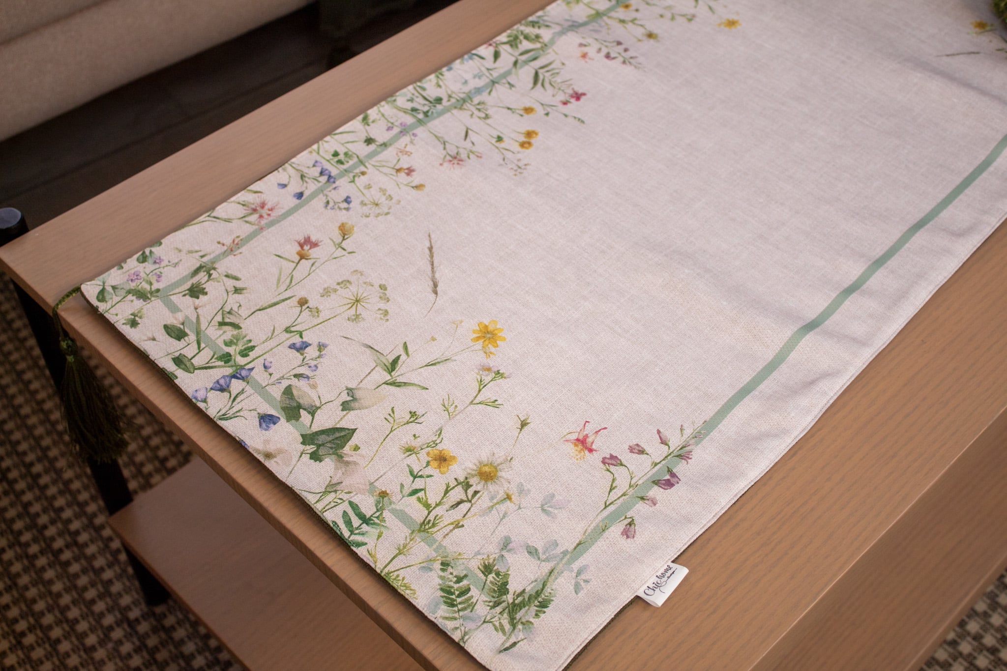 Soft Botanical Table Runner with Tassels – “ورد” Collection 6 Table runner with floral and botanical designs from the ‘ورد’ collection.