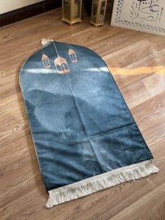 Prayer Rug – Abaq green 4 IMG 3775