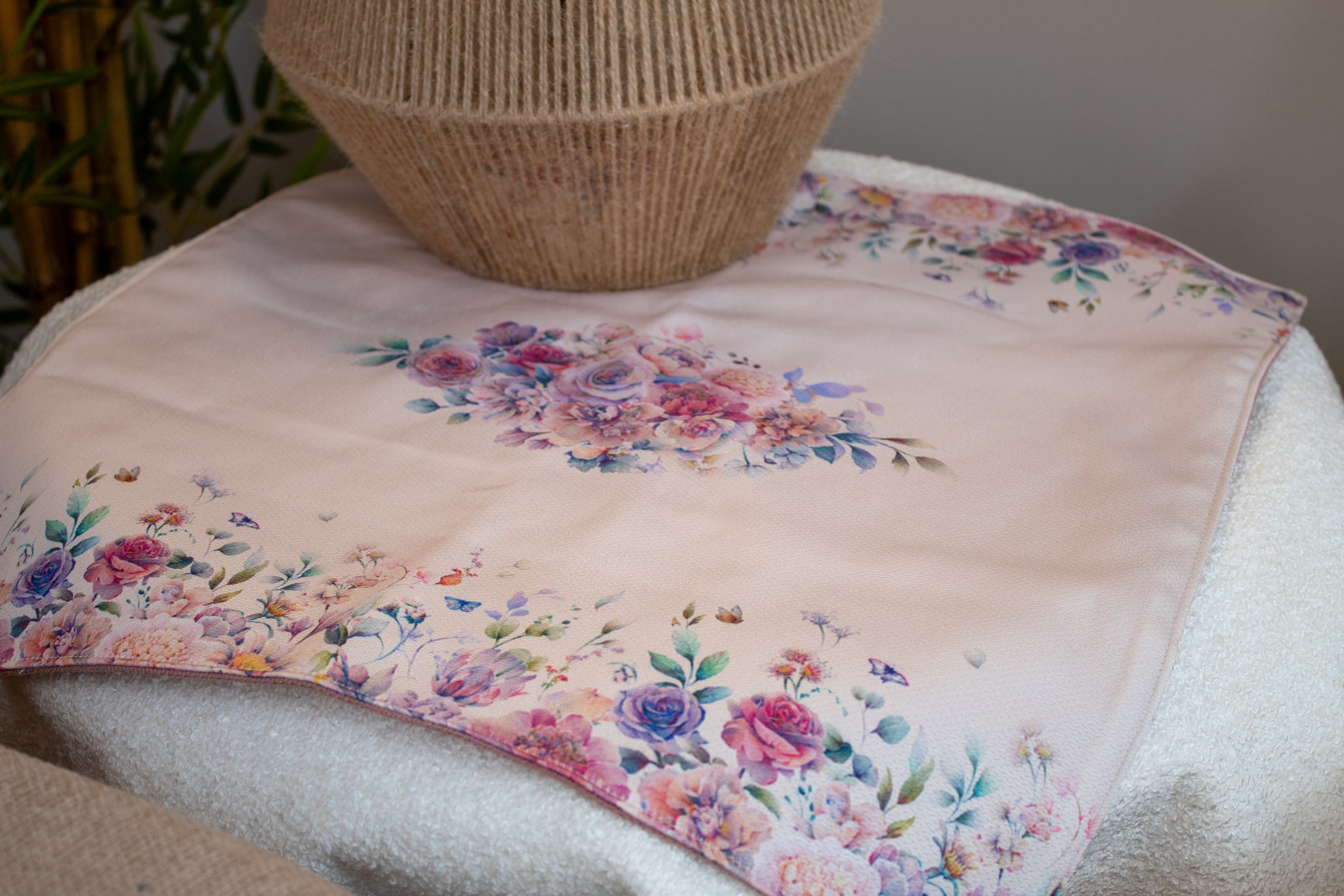 Elegant Side Table Cover with Botanical Accents – “جنان” Collection 5 Elegant Side Table Cover with Botanical Accents – “جنان” Collection - Image 2