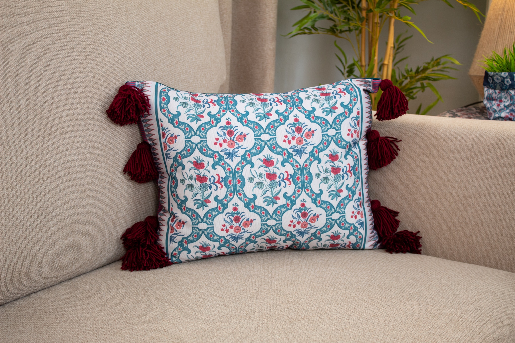Elegant Decorative Cushions with Ethnic-Inspired Patterns – "واحه" Collection 10 واحة 16