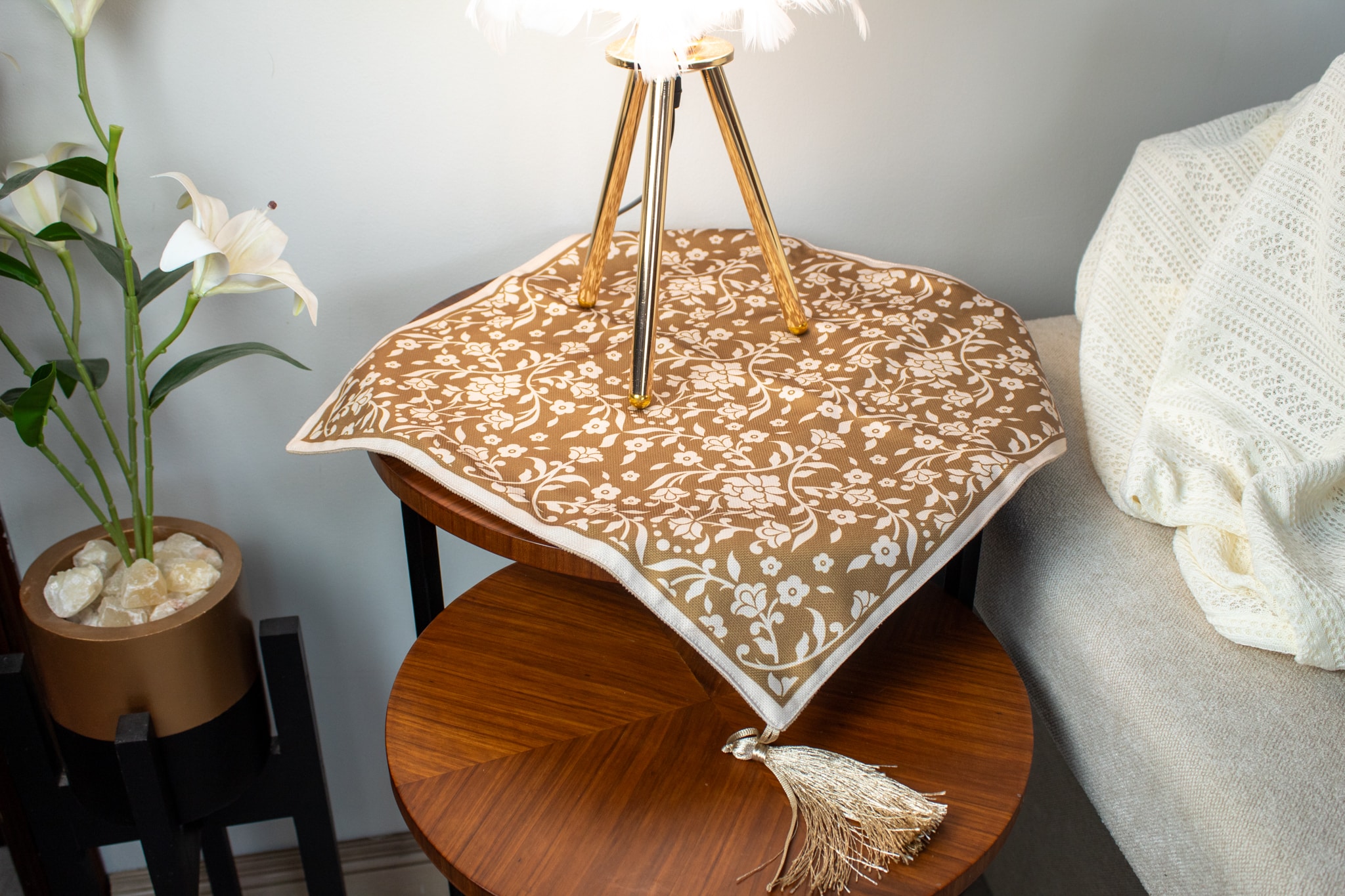 Elegant Side Table Cover with Botanical Accents – “دره كافيه” Collection 4 Elegant Side Table Cover with Botanical Accents – “دره كافيه” Collection