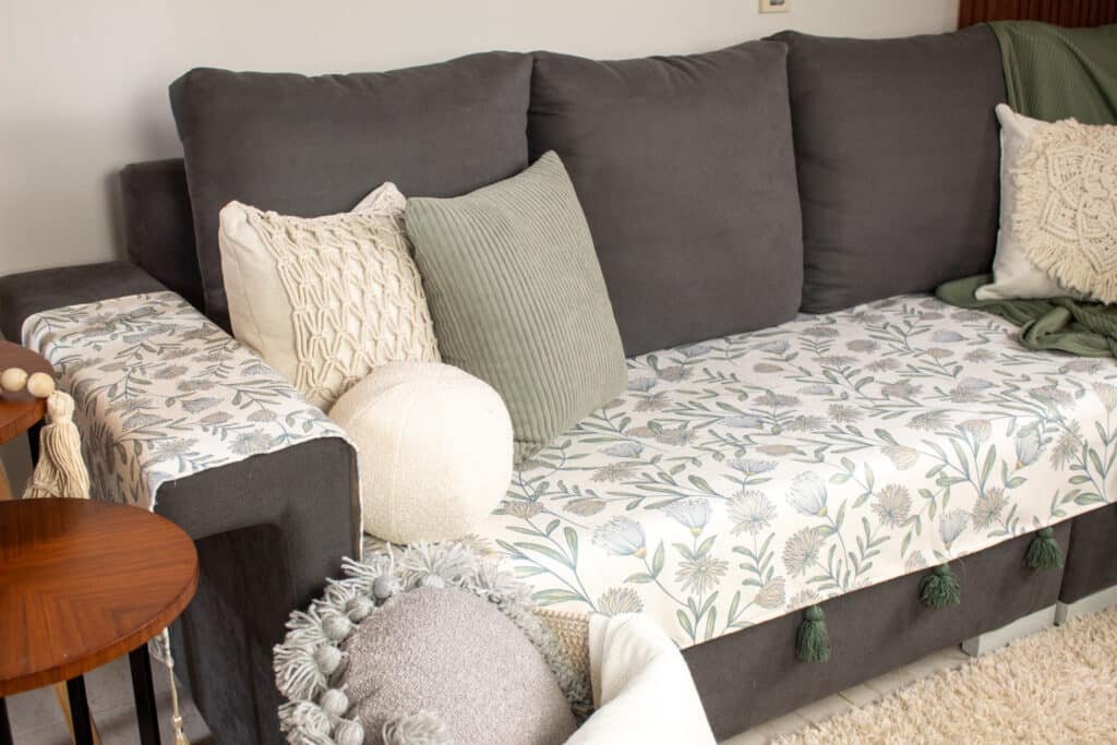 bloom sofa cover 4
