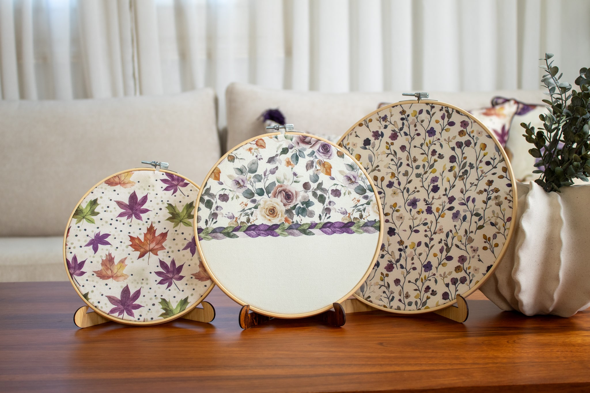 أرجوان Embroidery Hoops Set | Chic Home Boutique 4 أرجوان Embroidery Hoops Set | Chic Home Boutique