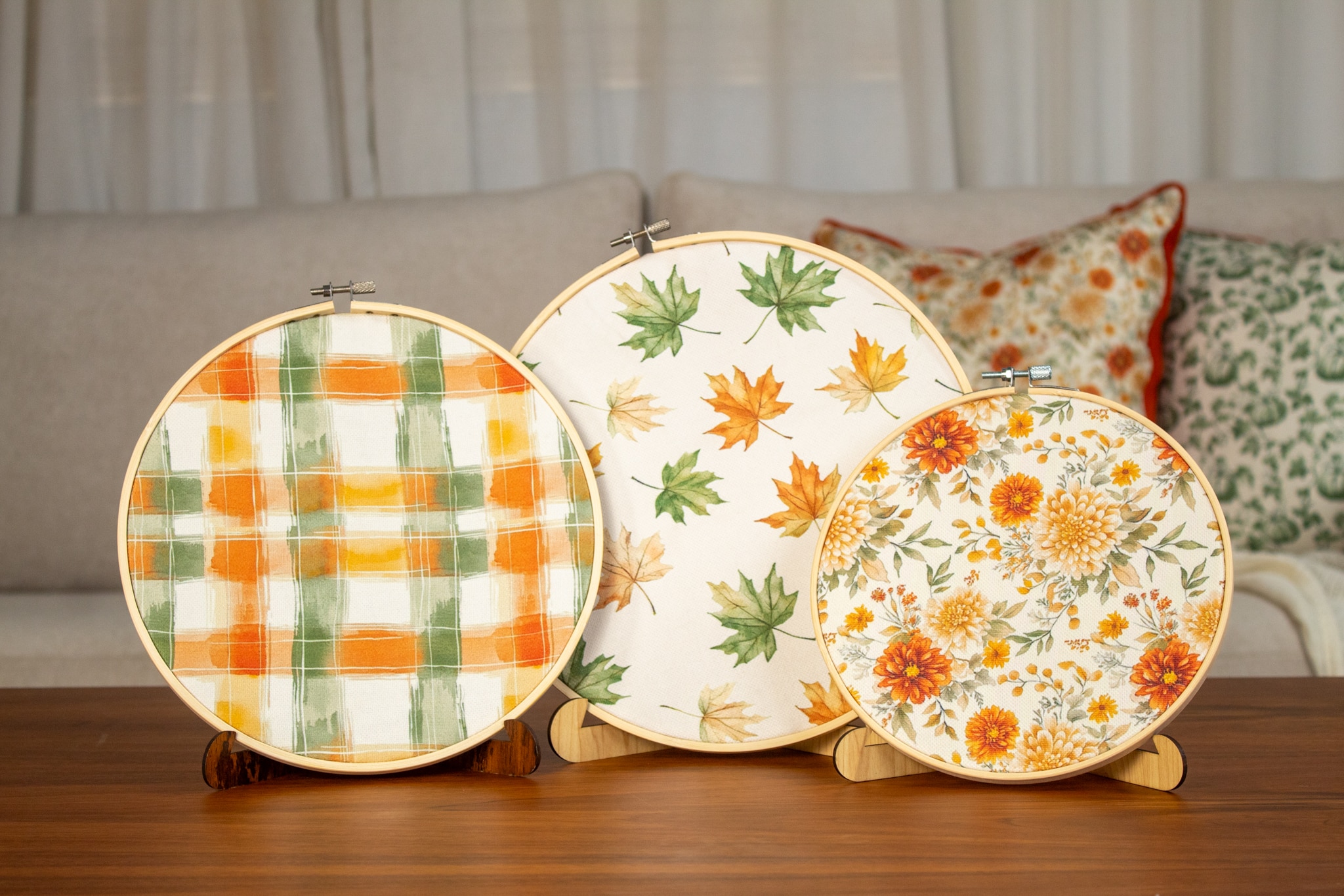 عنبر Embroidery Hoops Set | Chic Home Boutique 4 عنبر 03