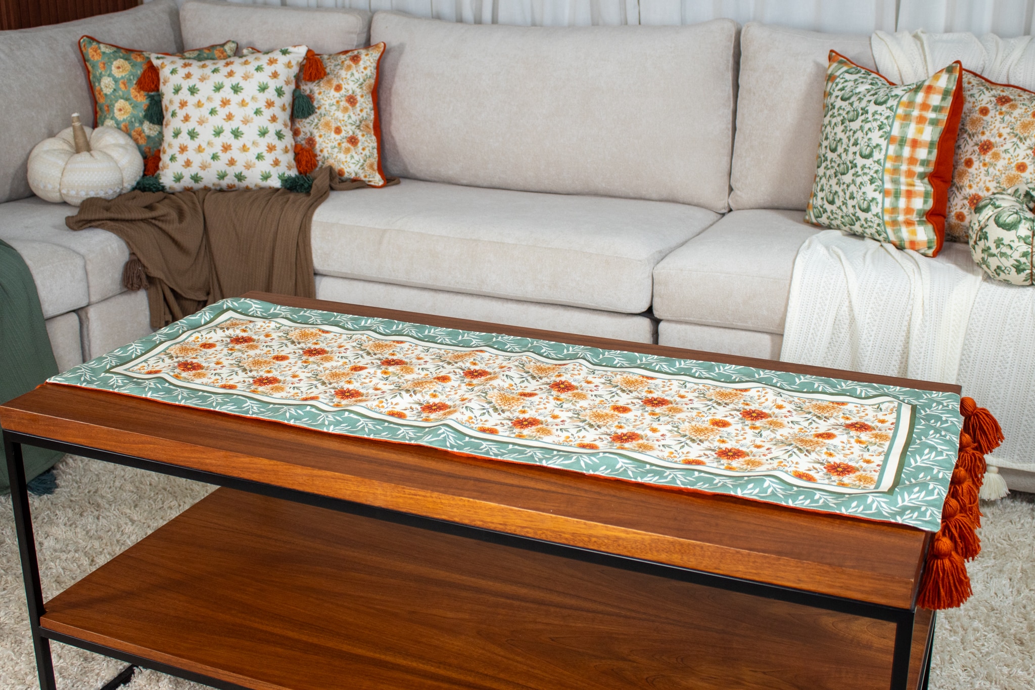 عنبر Table Runner – Double Sided | Chic Home Boutique 8 عنبر 29