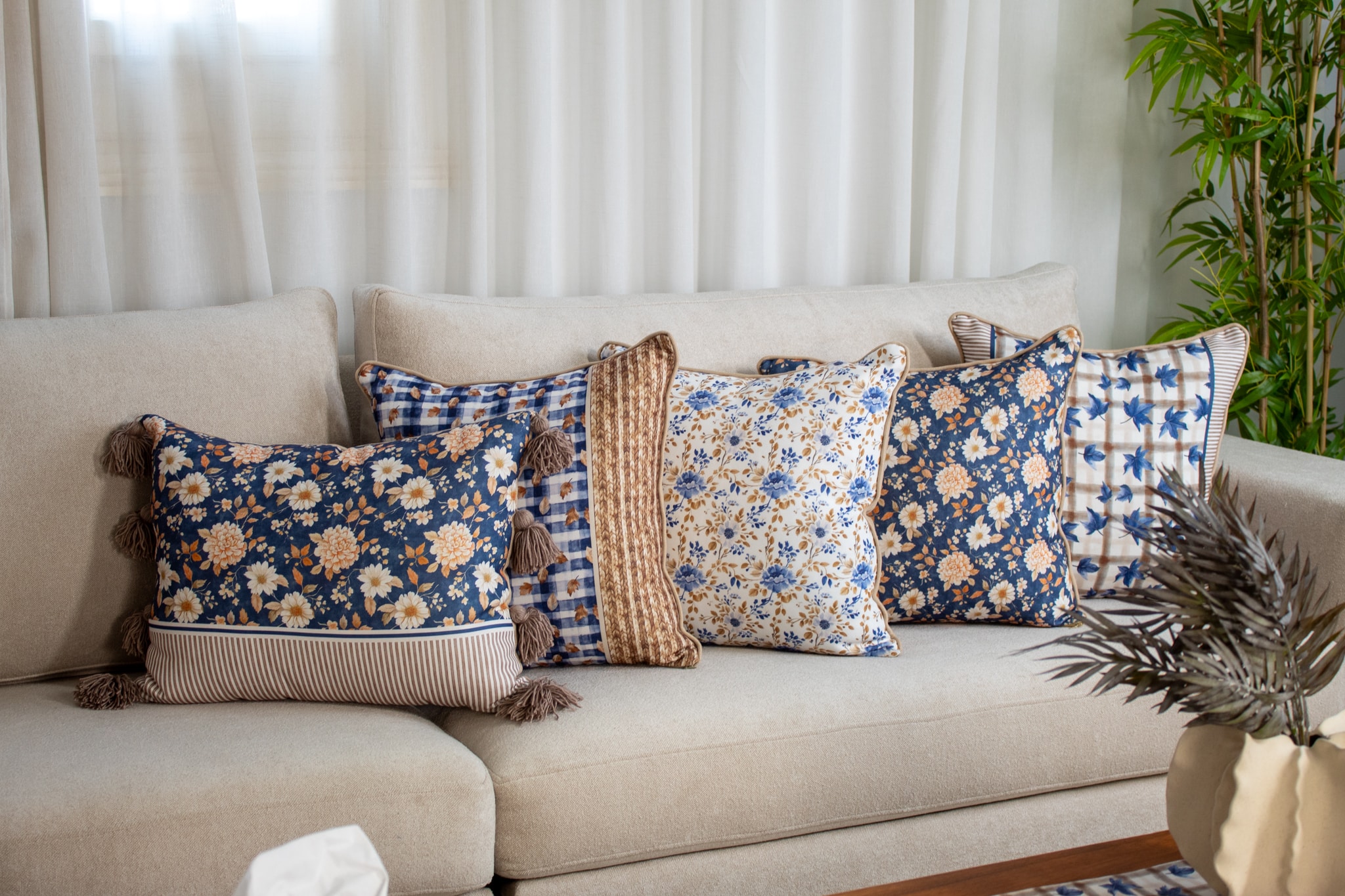 ليال Cushion Collection | Chic Home Boutique 4 ليال Cushion Collection | Chic Home Boutique