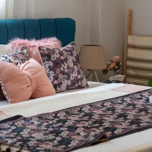 Bedroom Set – Rozan | طقم غرفة نوم روزان بنقشة ورد رومانسي